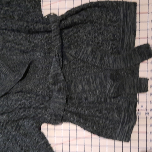 🌻 2/$30 Devoted Belted Cardigan - Picture 2 of 5